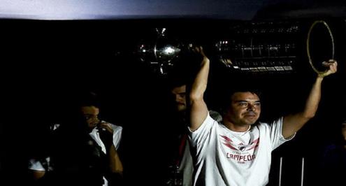 تقرير.. هدف برشلونة.. "الدمية" الذي اختاره ميسي بين نخبة "ذا بيست"